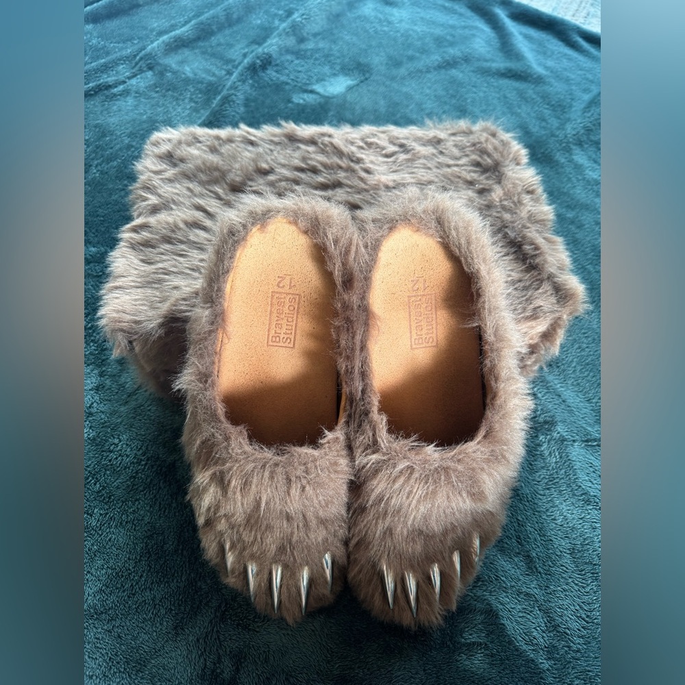 Bravest Studios Bear Claw Mules - Picture 2 of 5